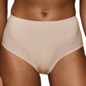 Triumph BMU Illusion Curve Beige (Dam)