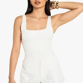 Boohoo Occasion Lace Tailored Shorts (Women's)