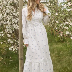 Bianca Plissert Maxi Kjole