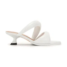 Jw Sara (Women's)