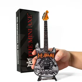 DEF Diamond Star Halos Mini Gitar Replika 0850082584697