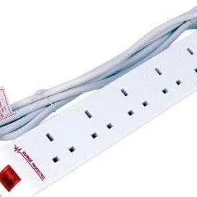 MicroConnect 6-Way Överspänningsskyddad Effektband 5m 6-WAY UK SURGE PROTECTED