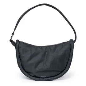 Sandqvist Curve Mini Axelväska (3 l)