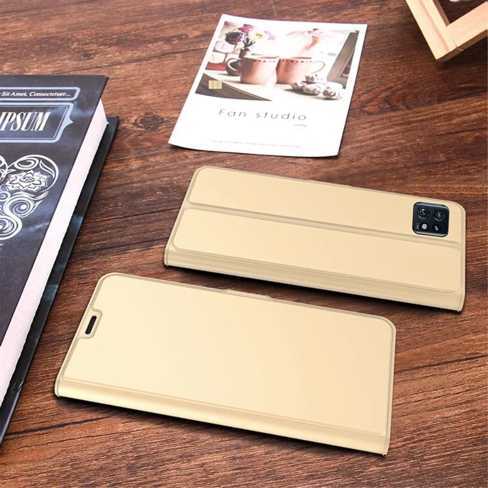 Motorola Premium Leather Case for Edge 40 Pro/ Moto X40