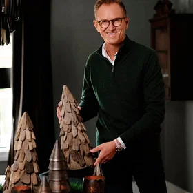 Halvor Bakke H50562 Santa koristeellinen puu kynttilänjaloihin