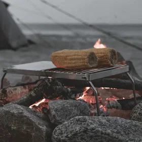 Easycamp 680243 Campfire Grill Trivet Silver (39x19x16cm)