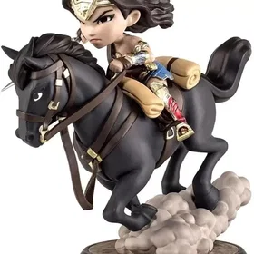 Quantum Marvel Q-Fig Wonder Woman (À Cheval)