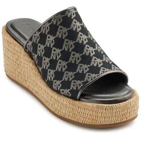 DKNY Conrad (Dam)