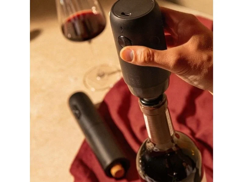 Vacuvin Electric Wine Set Wine Saver