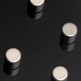 Naga Cylinder Ø1x1 cm Stål 4 pcs