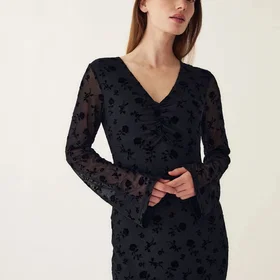 Noella Kameyella Mekko