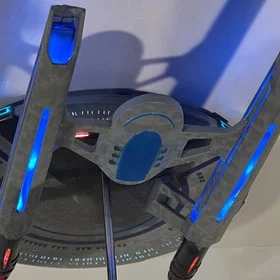 PolarLights 1/1400 U.S.S. Cerritos (NCC-75567)
