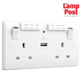 BG Electrical Double Wall Socket 822UWR