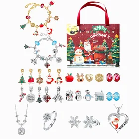 Lovii Women's The Ultimate Sparkling 24-Day Luxury Advent Calendar in Red