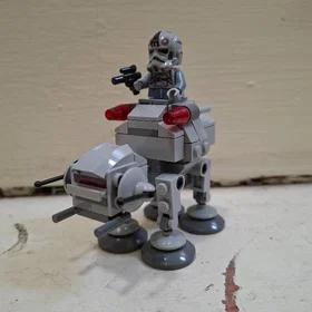 LEGO Star Wars 75454 Imperial Remnant AT-AT with INT-4