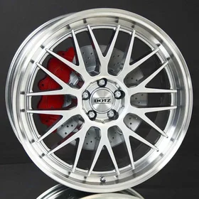 DOTZ Bilbao Silver 8x18 5/108 ET48 CB65.1