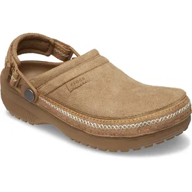 Crocs Classic Crafted Vegan Suede Stitch Sandals (Unisex)