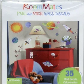 RoomMates Yttre Rum Väggdekaler