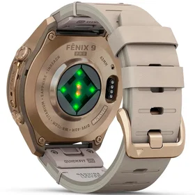 Garmin fenix 9 Pro inReach 43mm nahkarannekkeella