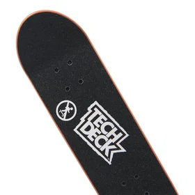 Tech Deck Finesse X Sonic the Hedgehog Handboard