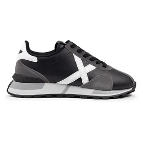 Munich Sapporo 196 Trainers (Unisex)