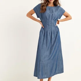 Boohoo Plissert Denim Midikjole