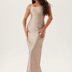 Forever New Mindy Bardot Ruffle Midi Kjole