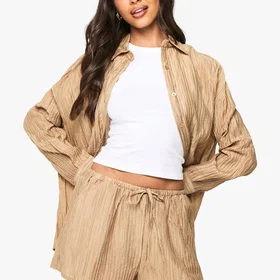Boohoo Woven Crinkle Flippy Shorts (Women's)