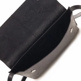 Adax Kirsten Messenger Bag 33x25x3 Skinn