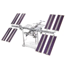 Metal Earth International Space Station Premium Series ICX140