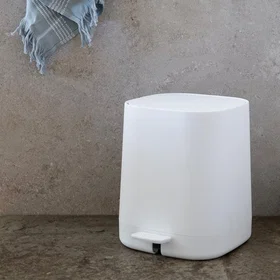 Beslagsboden Satin Square Sopkärl 4L
