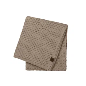 By Lohn Plaid Throw