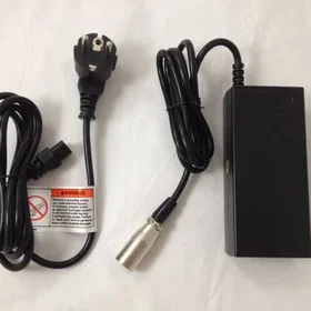 E-Fly Batteri Laddare 24V