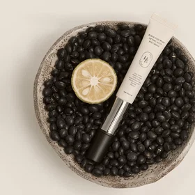 Heveblue Black Yuja Bean Lifting Auto Eye Cream