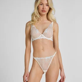 Hunkemöller Peonie Highleg Thong