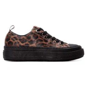 Refresh 17307203 Leopard (Women's)