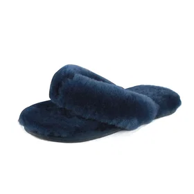 Eastern Counties Leather Sheepskin Flip Flops (Women's)