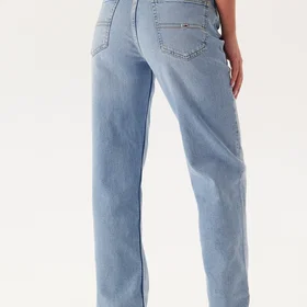 Tommy Jeans Layla Bi0112 Slim Rak Passformade Jeans (Dam)